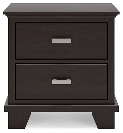 Covetown California King Panel Bed, Dresser, Mirror, Chest and Nightstand